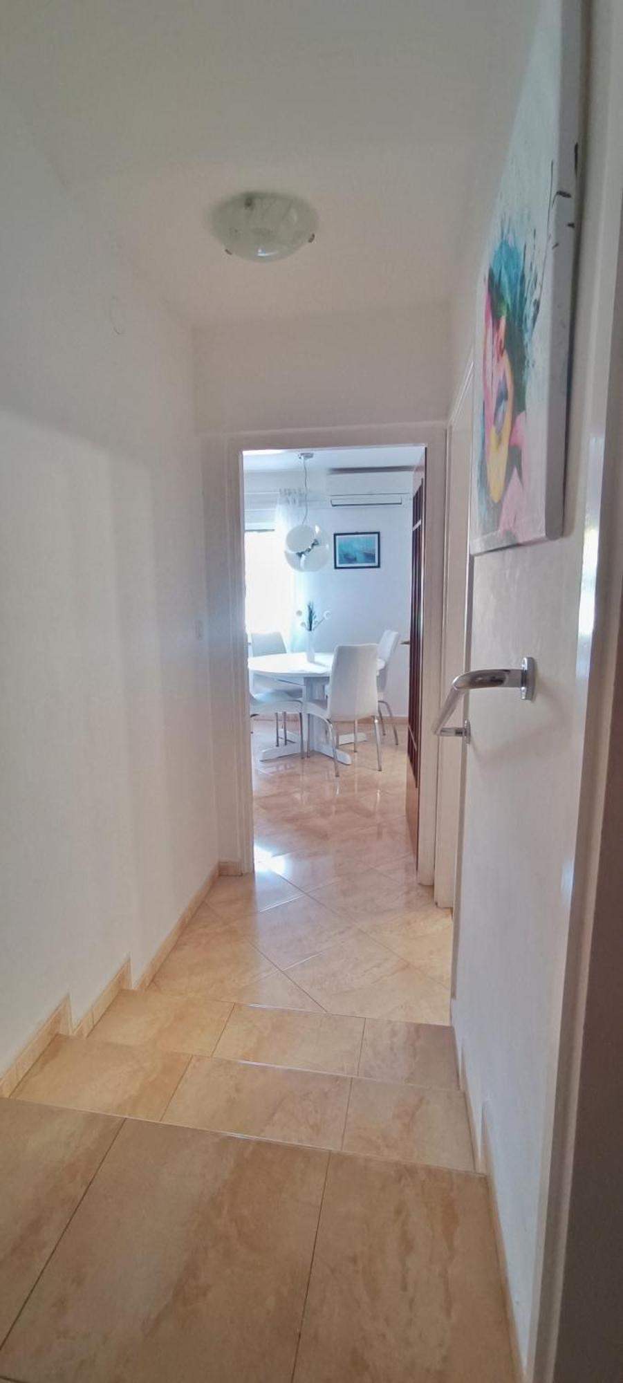 Apartment Lucy